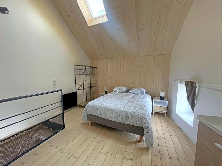 Charmante Maison De Village Viré Extérieur photo