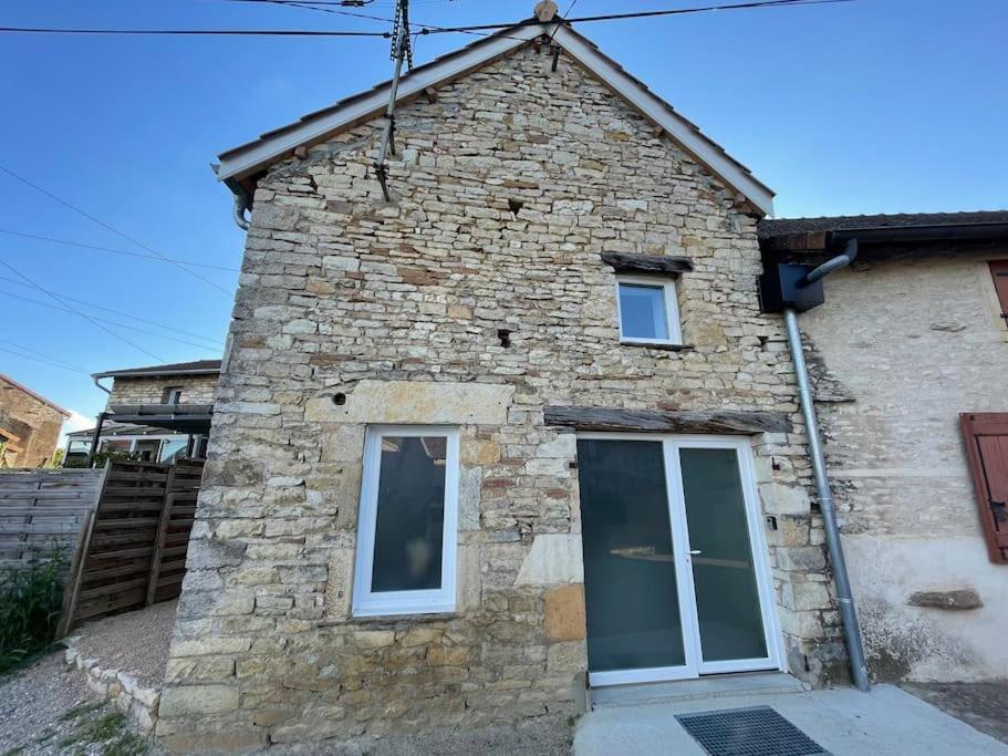 Charmante Maison De Village Viré Extérieur photo
